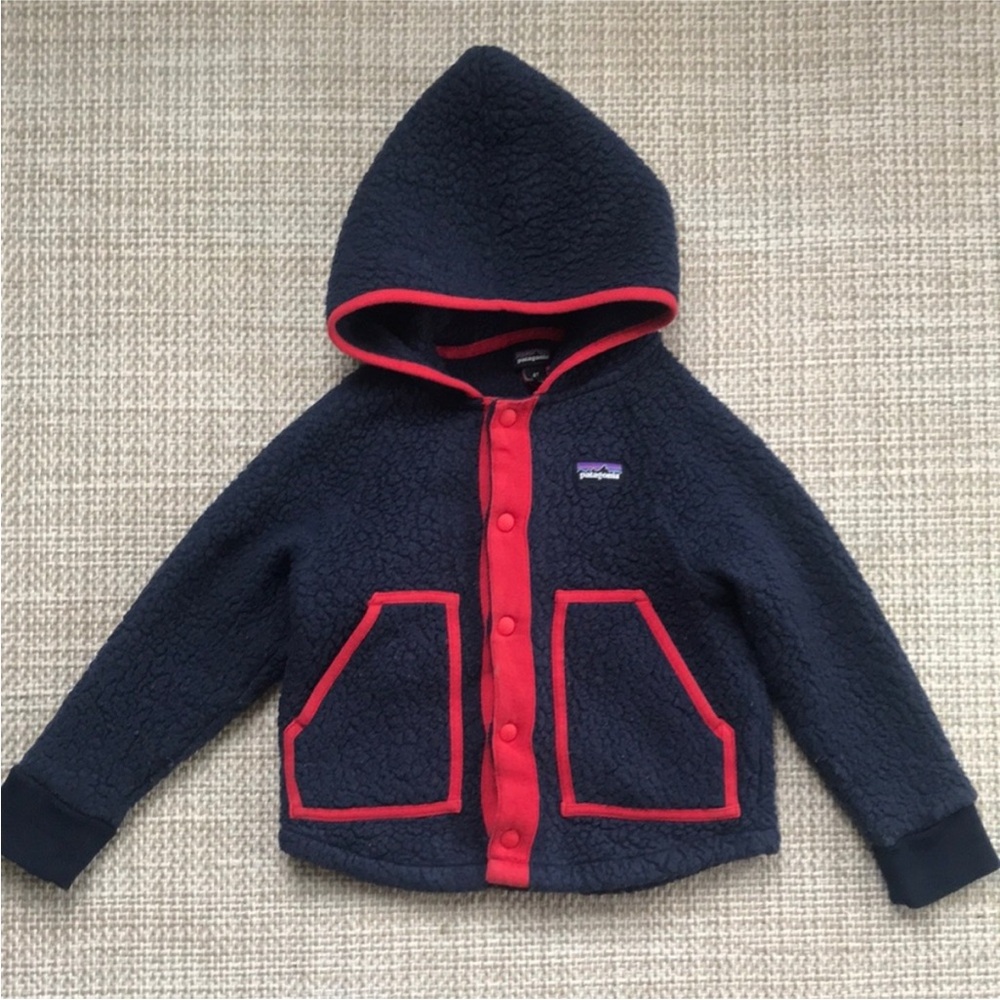 Patagonia Dark Blue Fleece Jacket with Red Accents